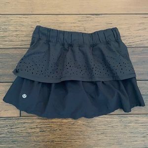 Black Lululemon tennis skirt
